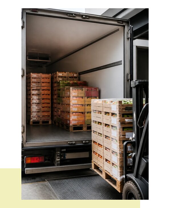 Перевозка сельхозпродукции на паллетах с доставкой в Липецк